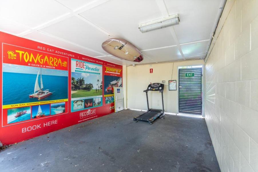 Sleeping Inn Backpackers Resort Gold Coast Exterior foto